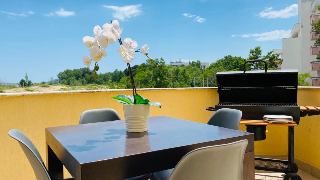 Apartello Golden Beach - Cacao Beach View - Слънчев бряг Екстериор снимка
